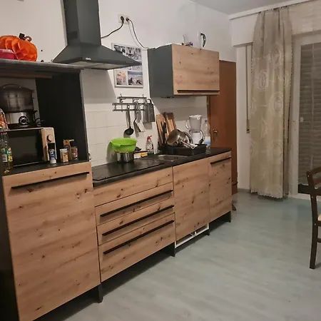Napoli Apartman *